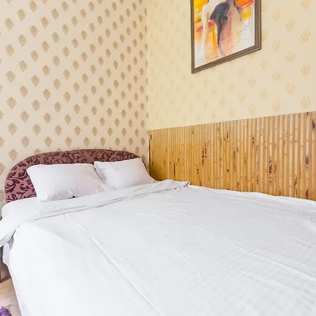 в центрі на вулиці шевченка 12 дуже комфортна недалеко біля вокзалу * לבוב